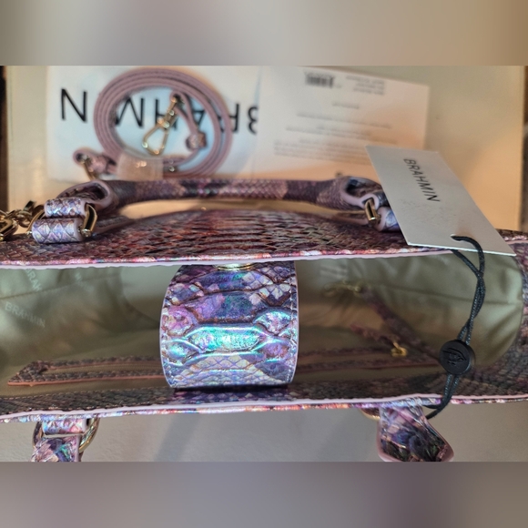 NWT Brahmin Jenny Dewberry Ametrine Snakeskin Dustbag Purple Pink Iridescent - Picture 5 of 6